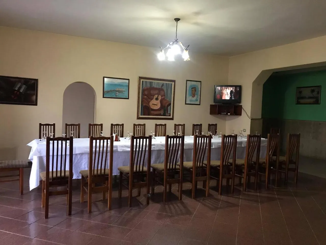 **  Hotel Belvedere Πόγραδετς Αλβανία